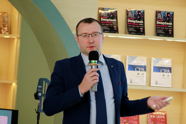 尤里教授讲解 尤里教授讲解