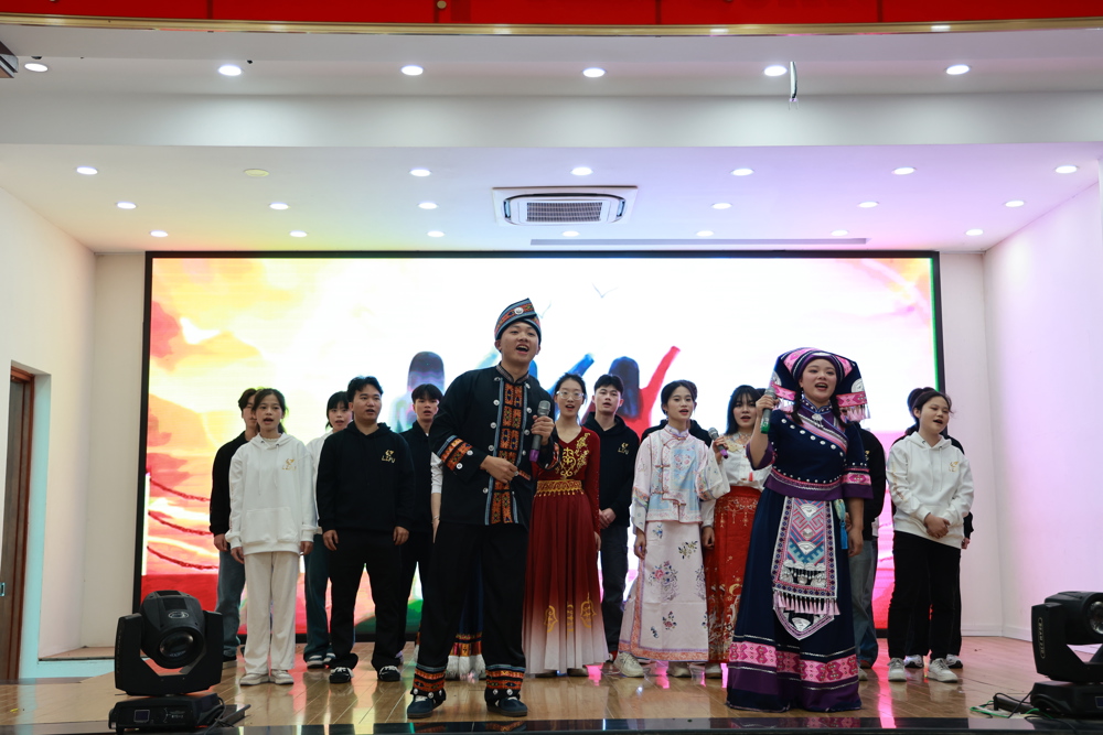 文艺演出 文艺演出