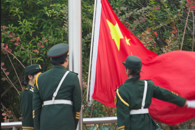 机电工程学院举行“以宪法为纲 铸青春之魂”升旗仪式活动