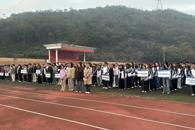 贸易与旅游管理学院举行“弘扬法治精神”主题升旗仪式